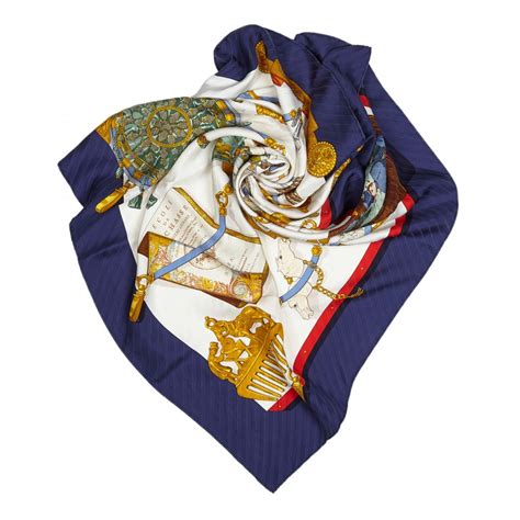 foulard hermes vintage roma|Hermès Silk Twill Foulard/Scarf 'Saddler Bunch', 2014 .